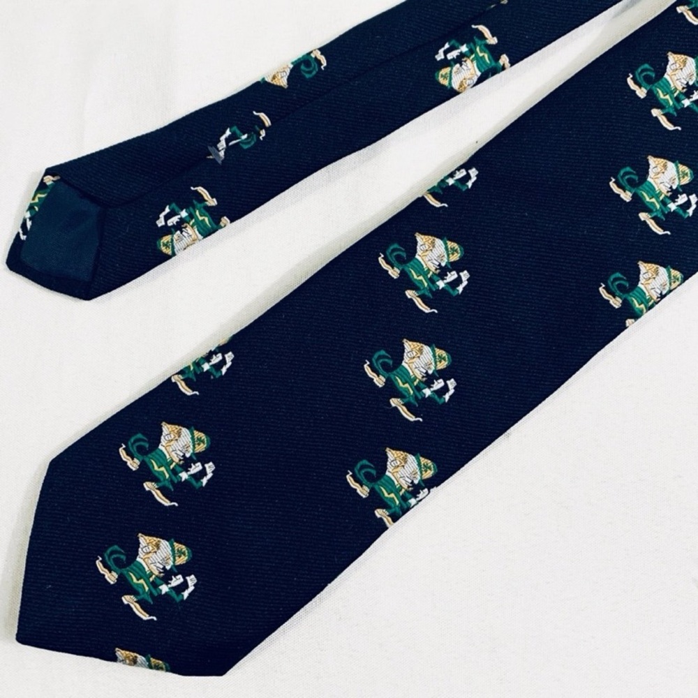 Schreter NOTRE DAME UNIVERSITY Neck Tie